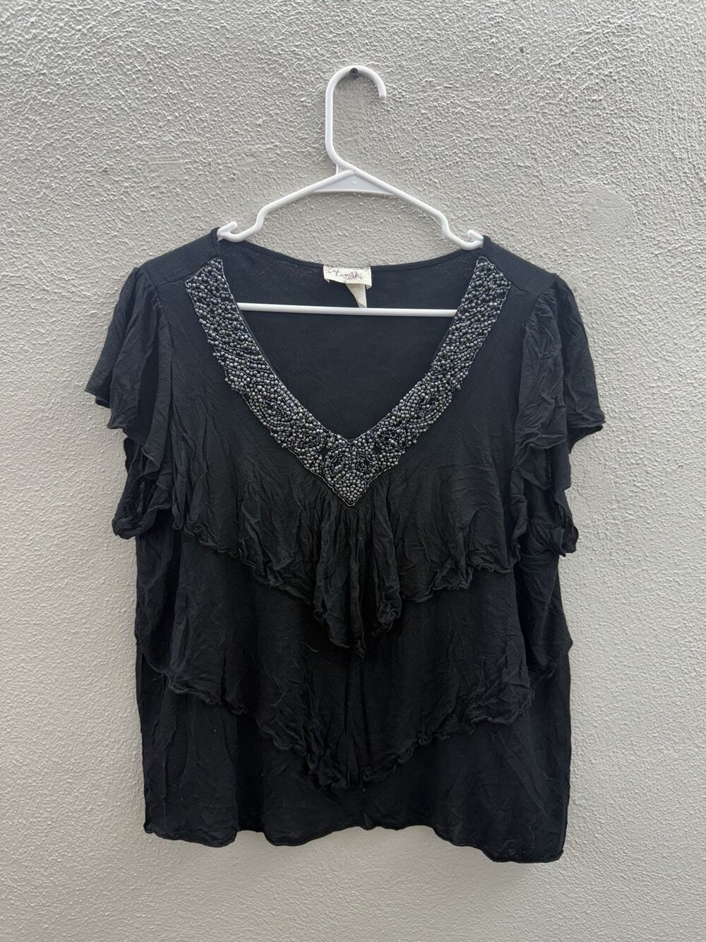 Lavish Plus Womens Blouse Size 2X Black Layered Ruffle Beaded V-Neck ShortSleeve